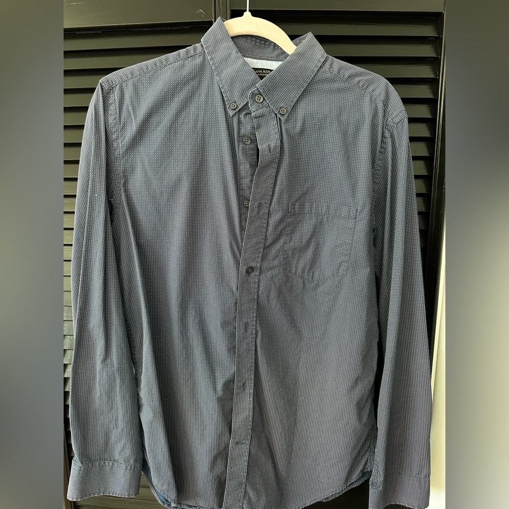 Banana Republic Slim Fit Dress Shirt size M